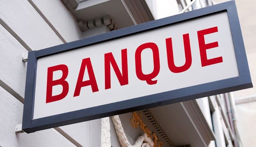 Secteur bancaire : Le financement public ne recule pas, il progresse.