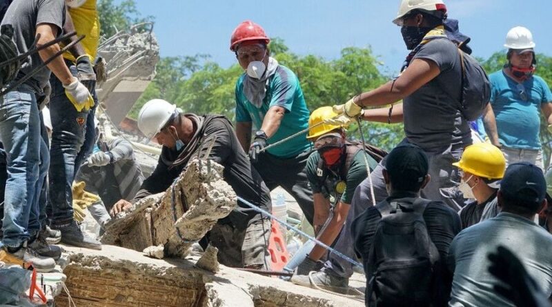 Séisme en Colombie : Bilan révisé à 216 morts, recherches pour survivants.