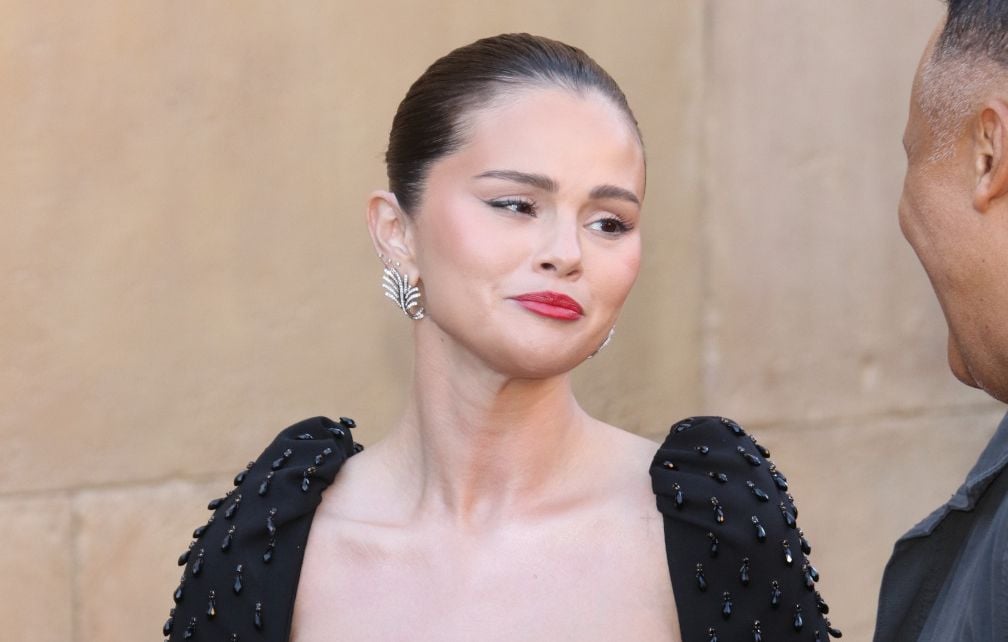Selena Gomez riposte à une plainte pour fraude contre elle et son entreprise.