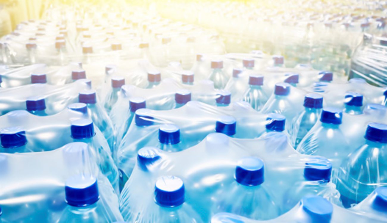Tabarka : saisie de plus de 5.400 bouteilles d’eau minérale