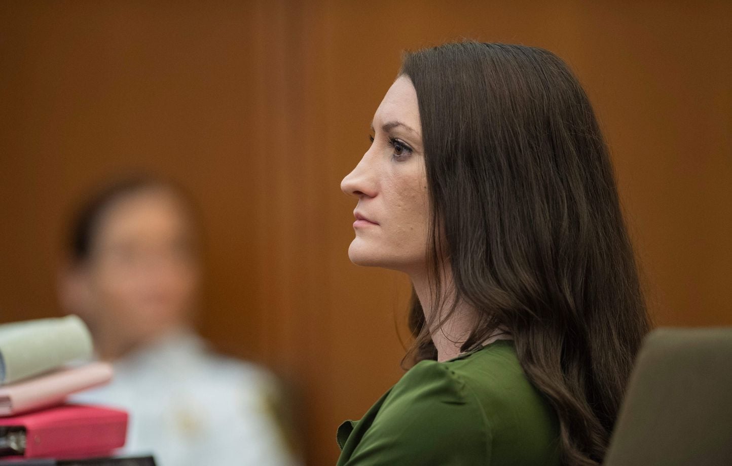 Triple infanticide dans le Massachusetts : la psychose post-partum de l’accusée expliquée.