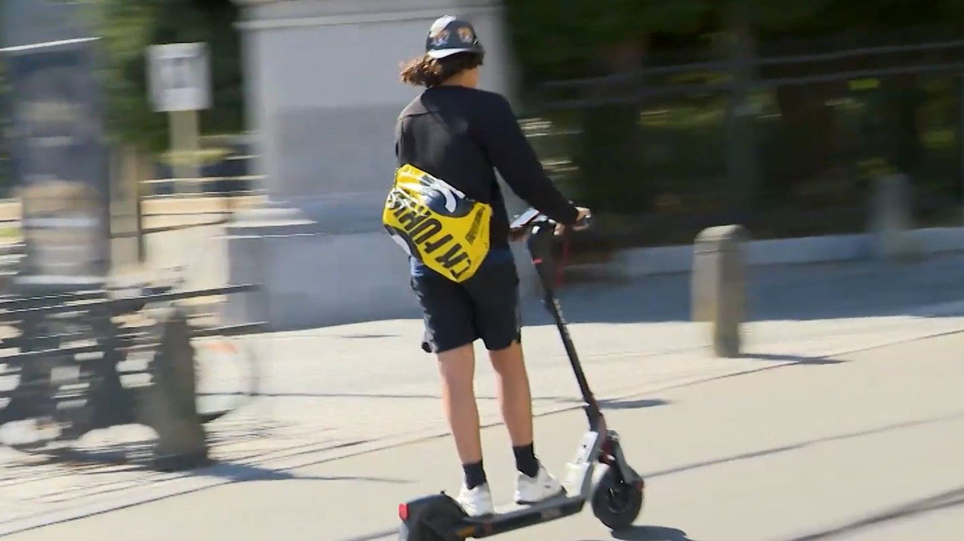 Trottinettes électriques : le casque obligatoire au-delà de 20 km/h ?