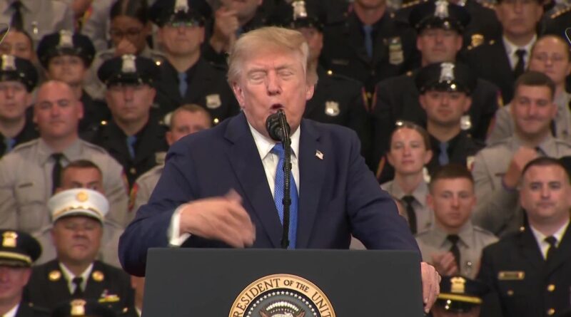 Trump promet de faire du détroit d’Ormuz un "territoire des Etats-Unis" après la défaite de l’Iran.