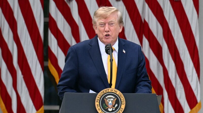 Trump propose de renommer le lac Ontario en « lac d’Amérique » durant la guerre commerciale avec le Canada.