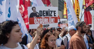 Turquie : Humoriste à peine libéré, de nouveau incarcéré pour ses blagues
