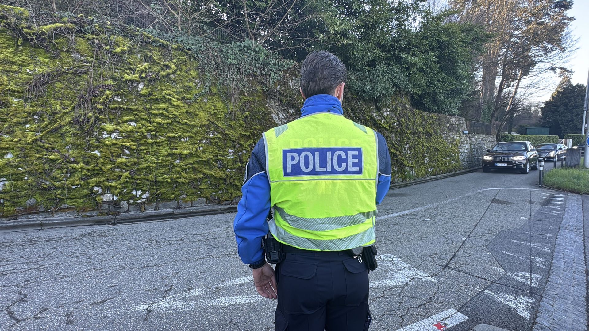 Une fusillade dans une rave party en Suisse fait un mort et cinq blessés.