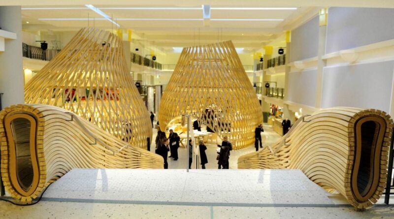 Une vendeuse d'Hermès dévoile les extravagances des ultra-riches : 100.000 euros pour une girafe en croco.