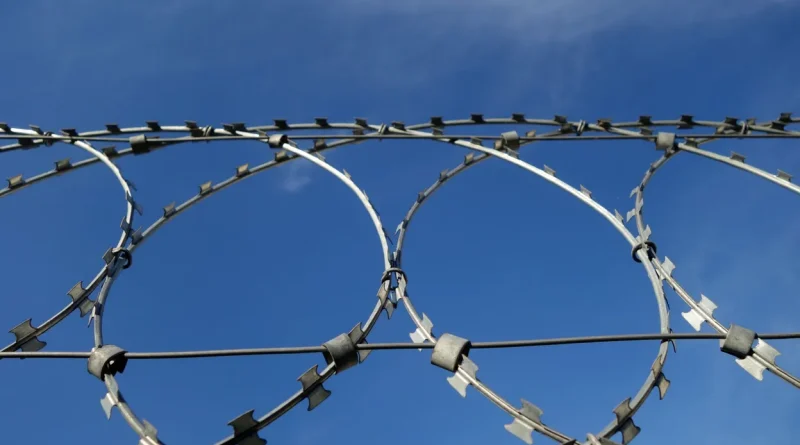 Valentin Stefanovitch, ancien prisonnier politique en Biélorussie : "C'est de la torture, comme à l'époque de Staline"