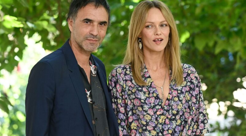 Vanessa Paradis et Samuel Benchetrit se séparent après dix ans « dans le respect et l’affection »