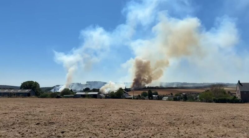 Wellin : un important feu en cours, phase d'urgence communale activée