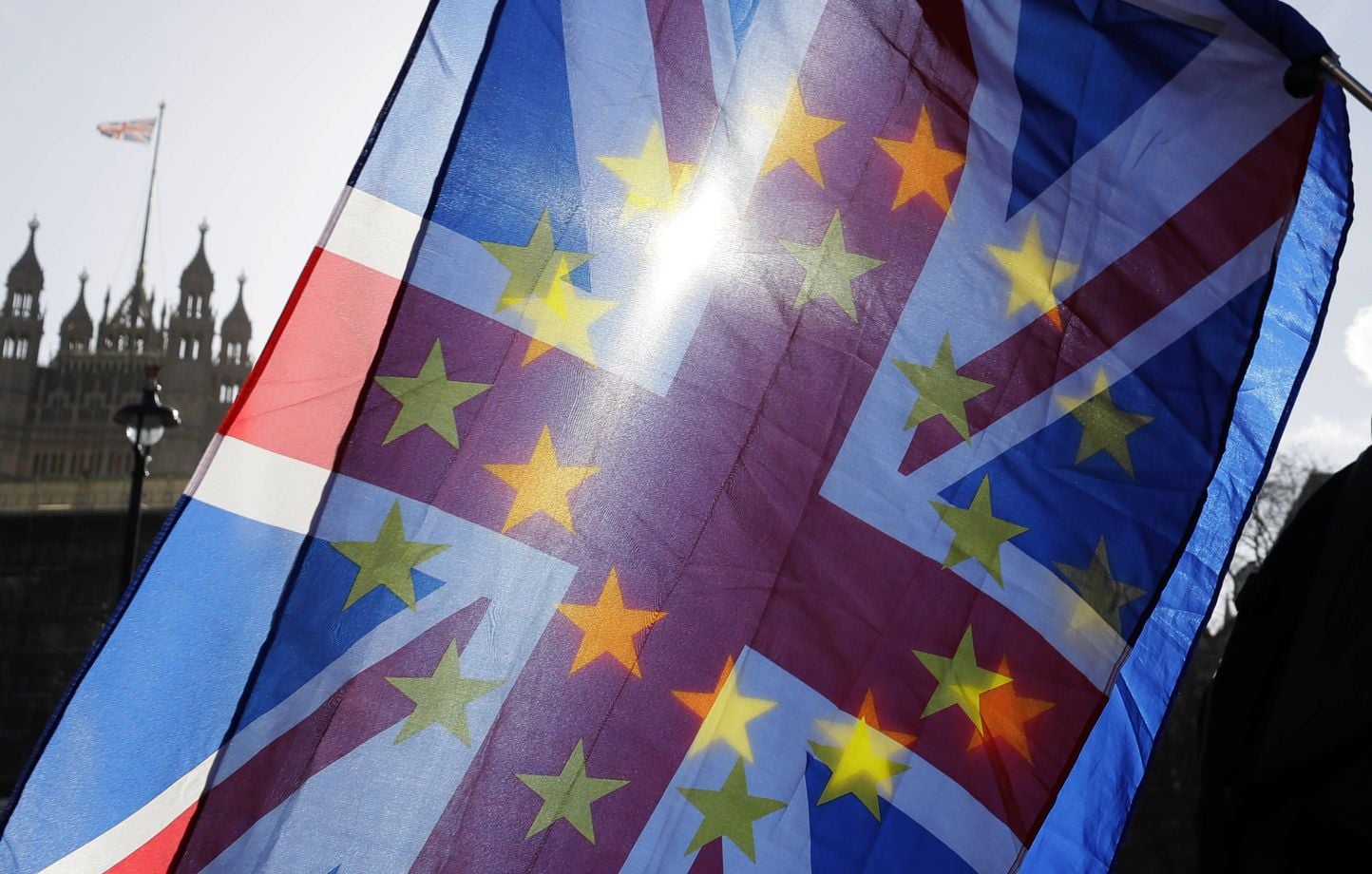 Brexit : Un Britannique expulsé de Suède après 24 ans lutte pour sa femme