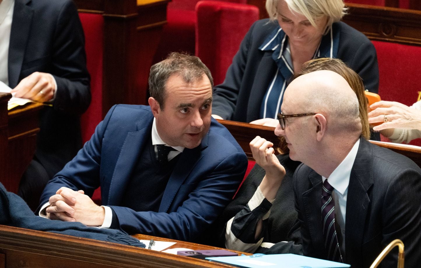 Budget 2027 : Lecornu exclut la taxation de l’épargne salariale, Matignon saisit la justice après des fuites