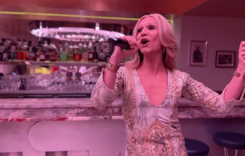 « Céline, notre tati cosmique » : quatre fans expriment leur amour pour la star.