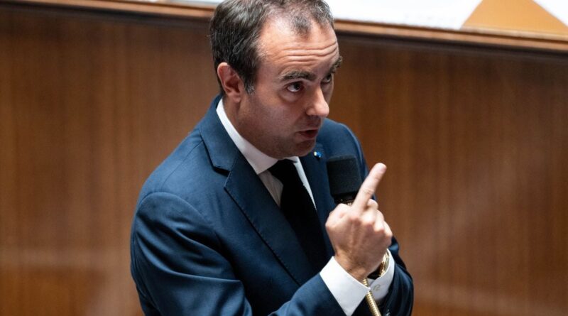 Coupes budgétaires de l’État, policier écroué et procès Dati en bref