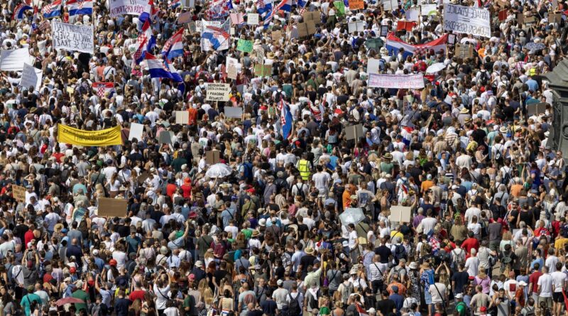 Croatie : des dizaines de milliers manifestent contre le stockage de déchets toxiques