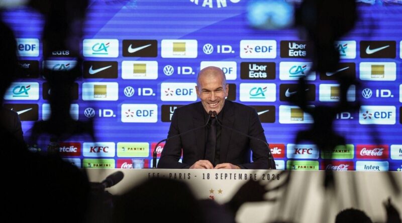 Équipe de France : avec Zinédine Zidane, le jeu et Clairefontaine au centre
