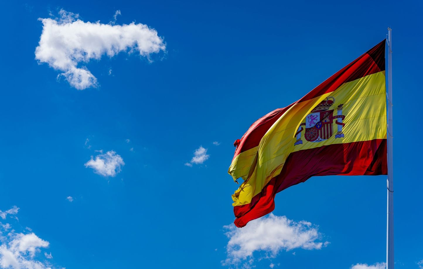 Espagne : Une femme dépouillait ses victimes avec la méthode du câlin.