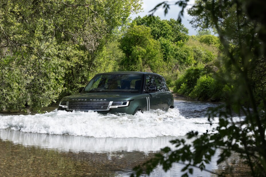 Essai du Range Rover électrique : 550 ch sous un look inchangé