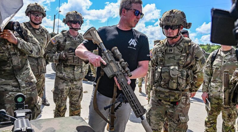Etats-Unis : Démission du secrétaire américain à l'Armée de terre