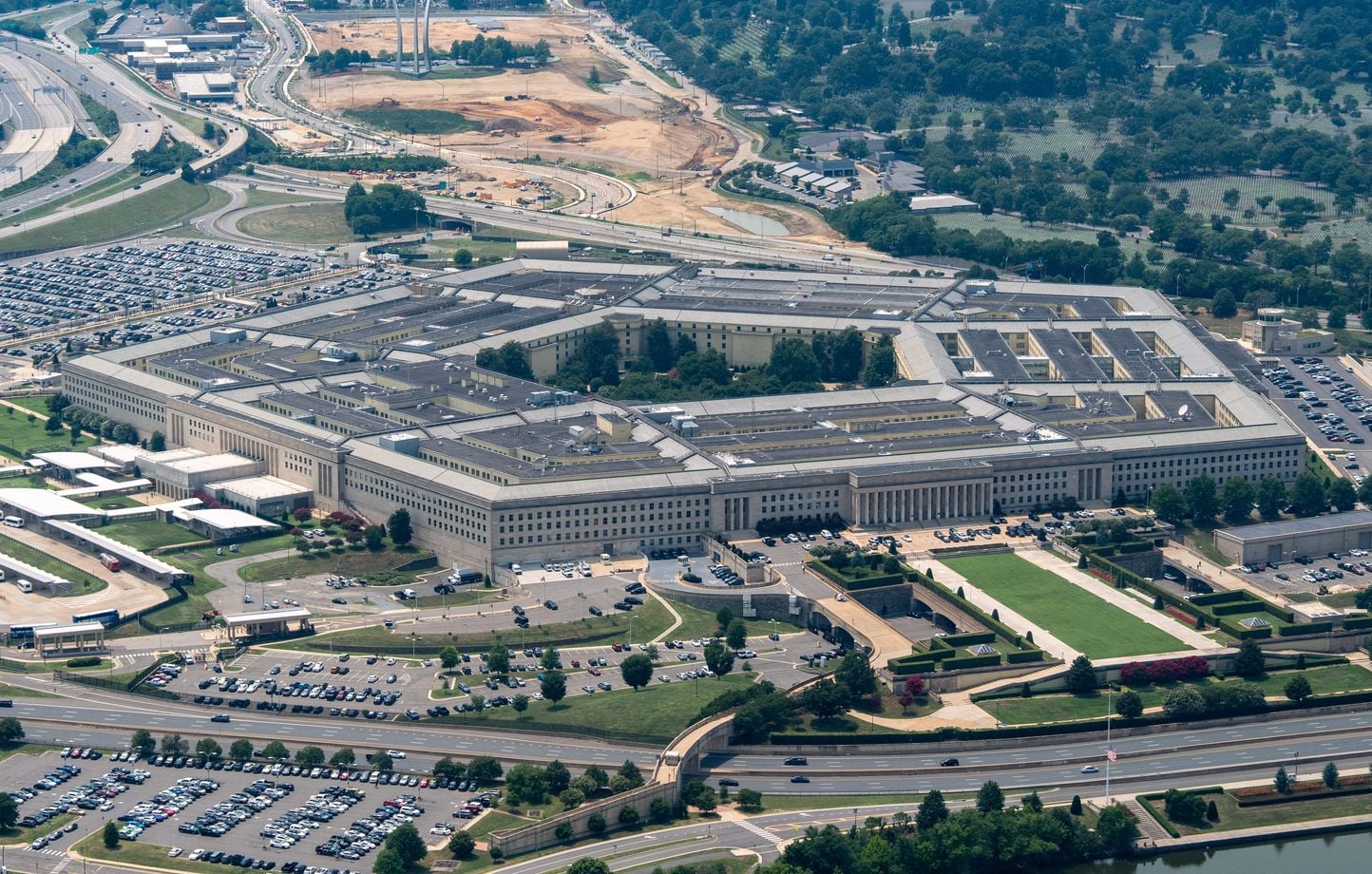 Etats-Unis : Des militaires américains interrogés par détecteur de mensonges après fuites