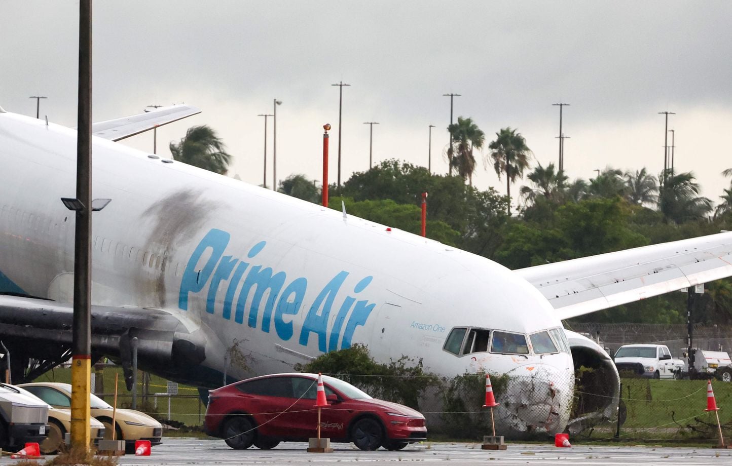 Etats-Unis : Récupération des deux boîtes noires après le crash de l’avion-cargo Amazon