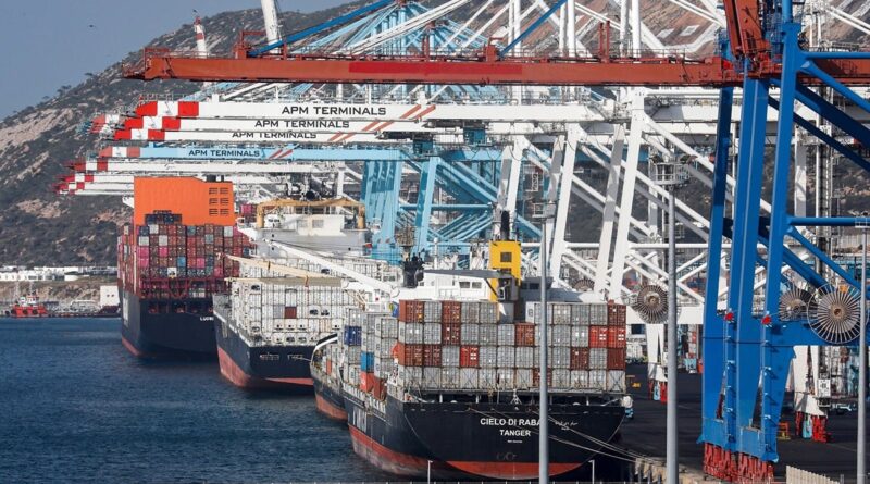 Falsification de certificats d'origine : enquête des douanes sur un réseau d'importation