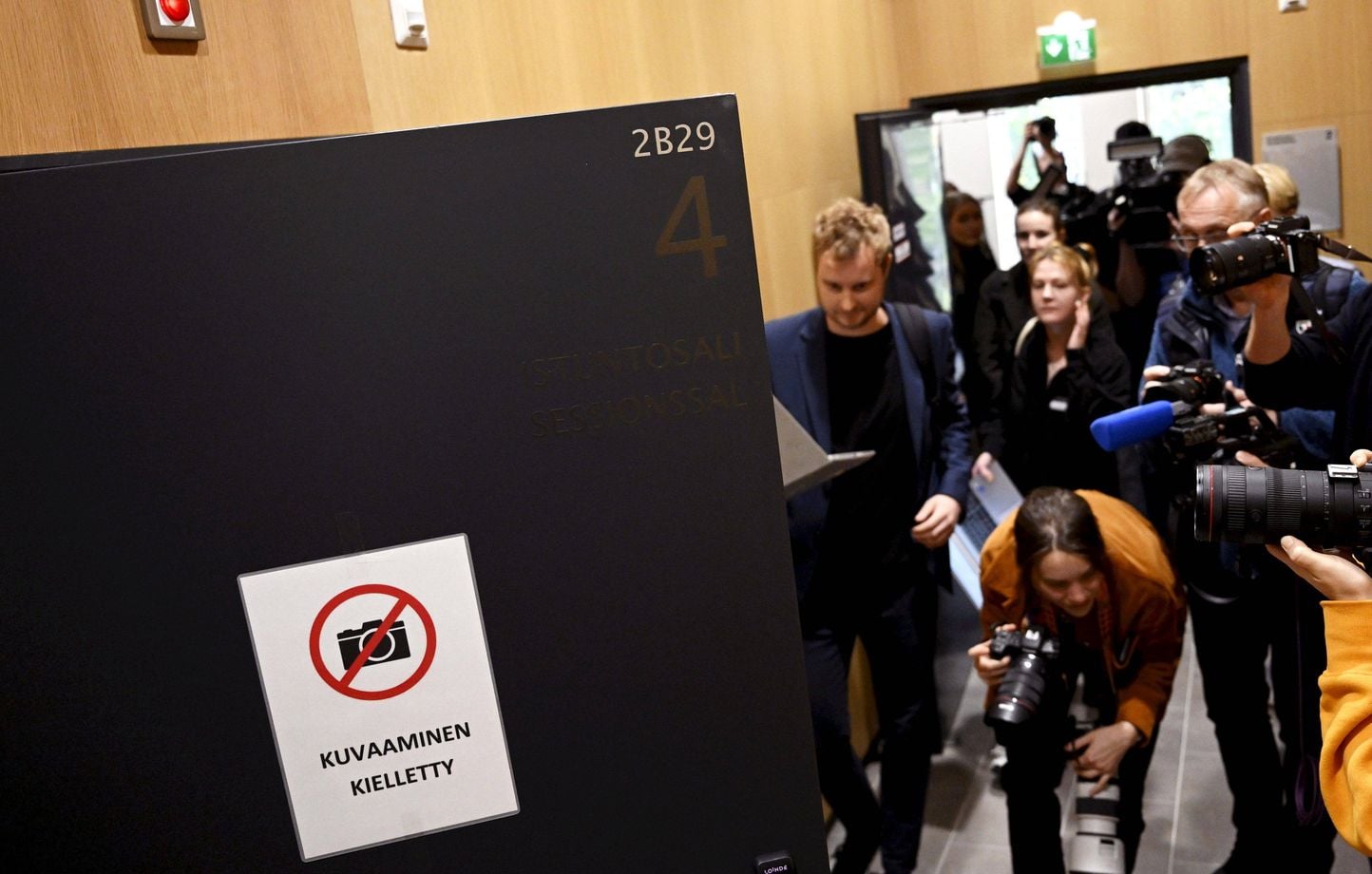 Finlande : Un homme jugé pour violences sexuelles sur 361 enfants