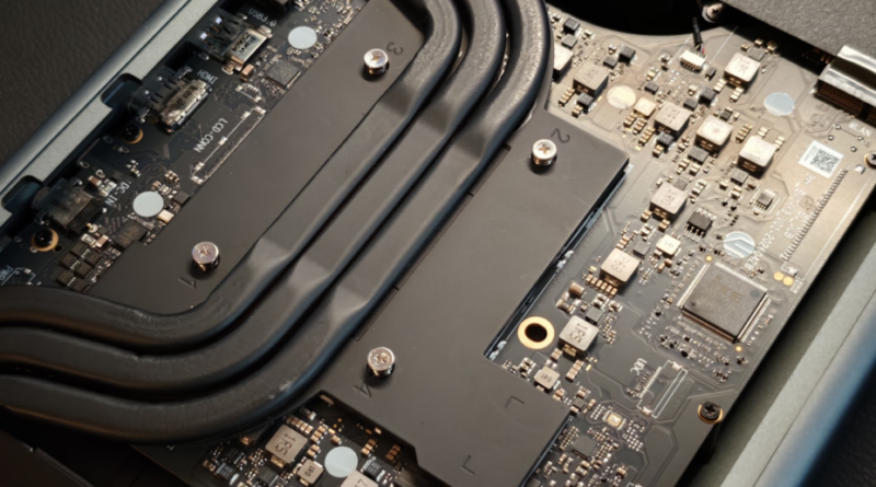 GMKtec EVO-X3 : 140 W de TDP, le Strix Halo s'épanouit enfin