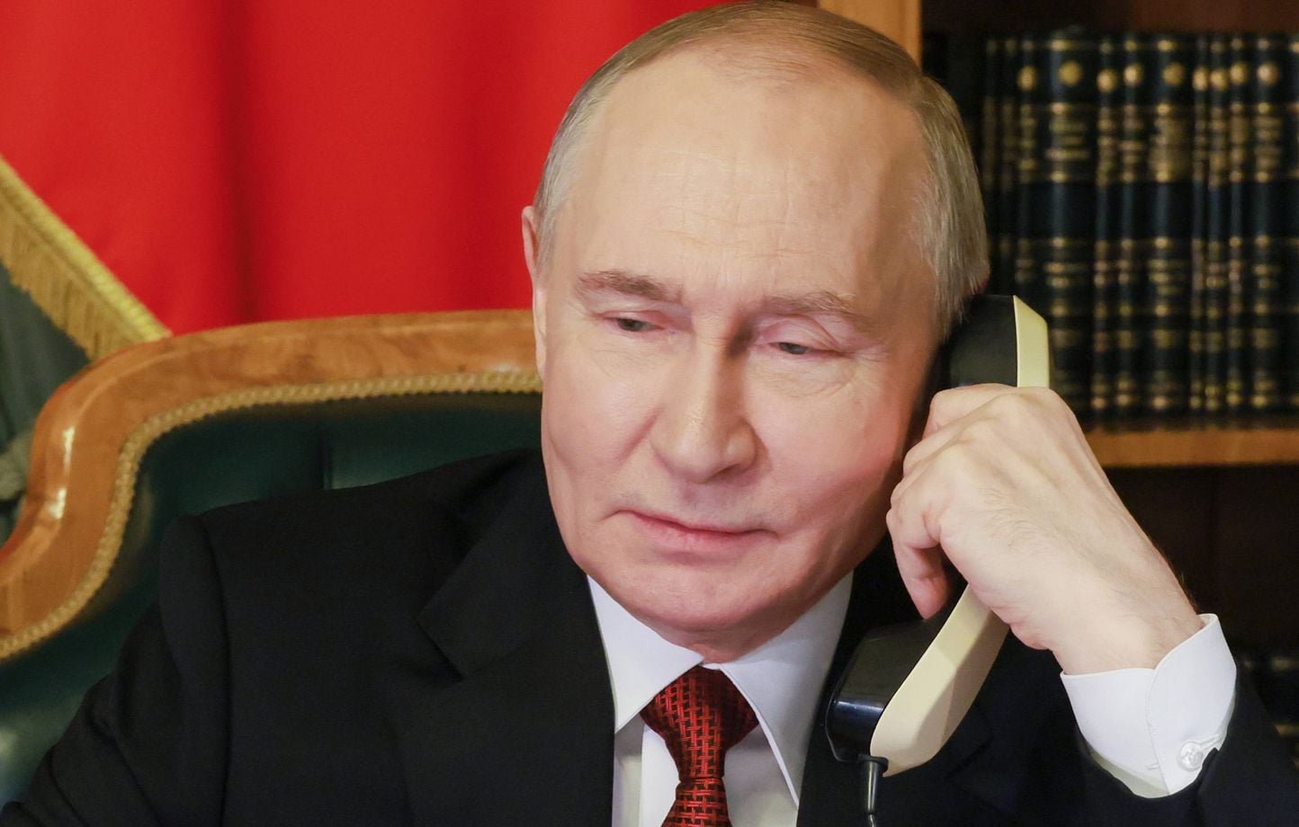 Guerre en Ukraine : Poutine et Trump échangent pour une fin « rapide » au conflit