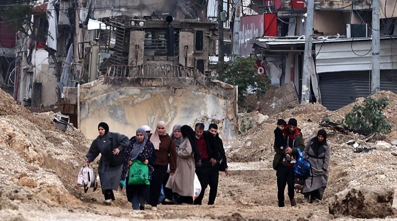 Huit pays arabes dénoncent les ministres israéliens appelant à déplacer les Gazaouis.