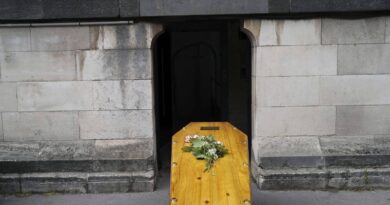 Italie : Incinération par erreur d'un corps la veille des funérailles après inversion à la morgue
