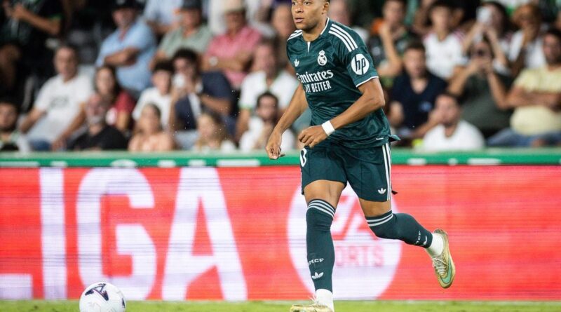 Kylian Mbappé quitte Nike et signe avec la marque suisse On