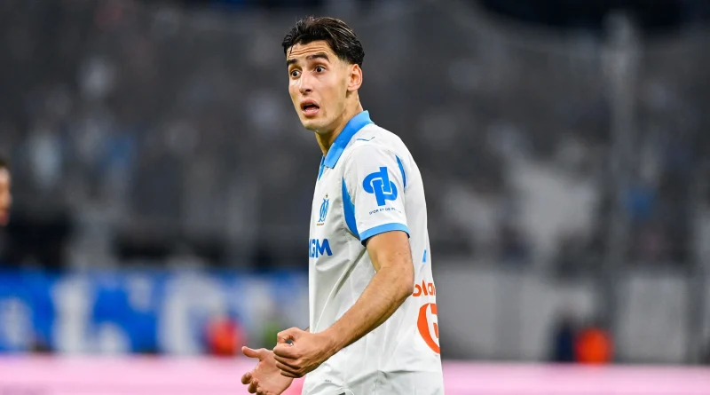 La Real Sociedad justifie l'échec du transfert de Nayef Aguerd