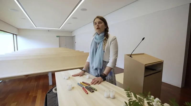 Le business des pompes funèbres : "Des enterrements vendus comme des aspirateurs"