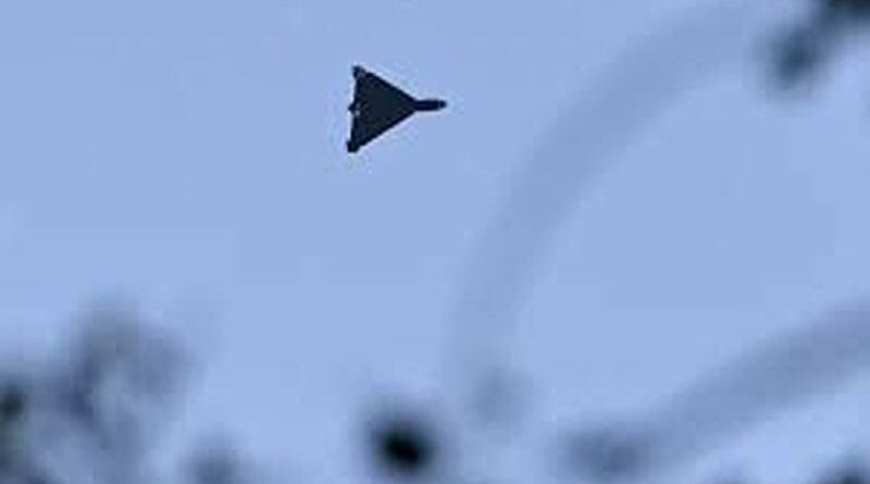 Le Koweït subit des attaques de missiles et de drones, sirènes à Bahreïn.