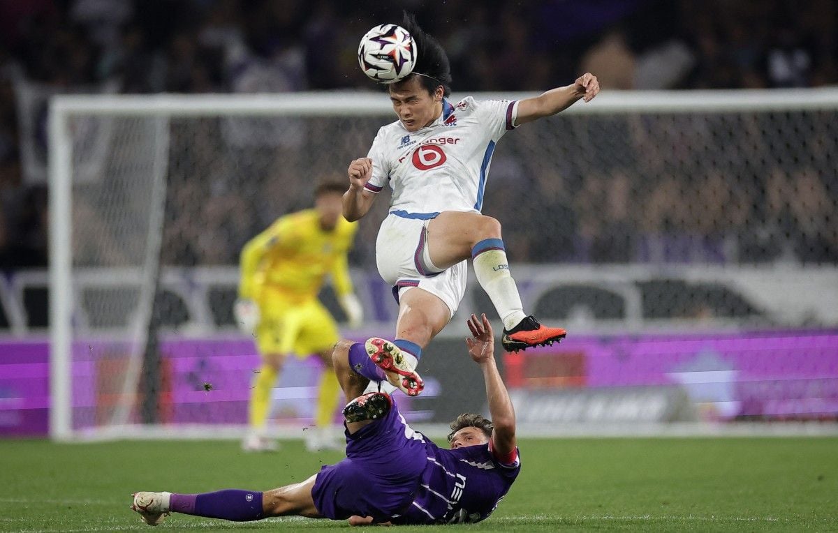 Ligue 1 : Ueda, le Japonais, justifie son transfert en offrant la victoire au Losc à Toulouse