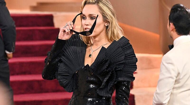 Miley Cyrus semble préparer une résidence de concerts à Los Angeles