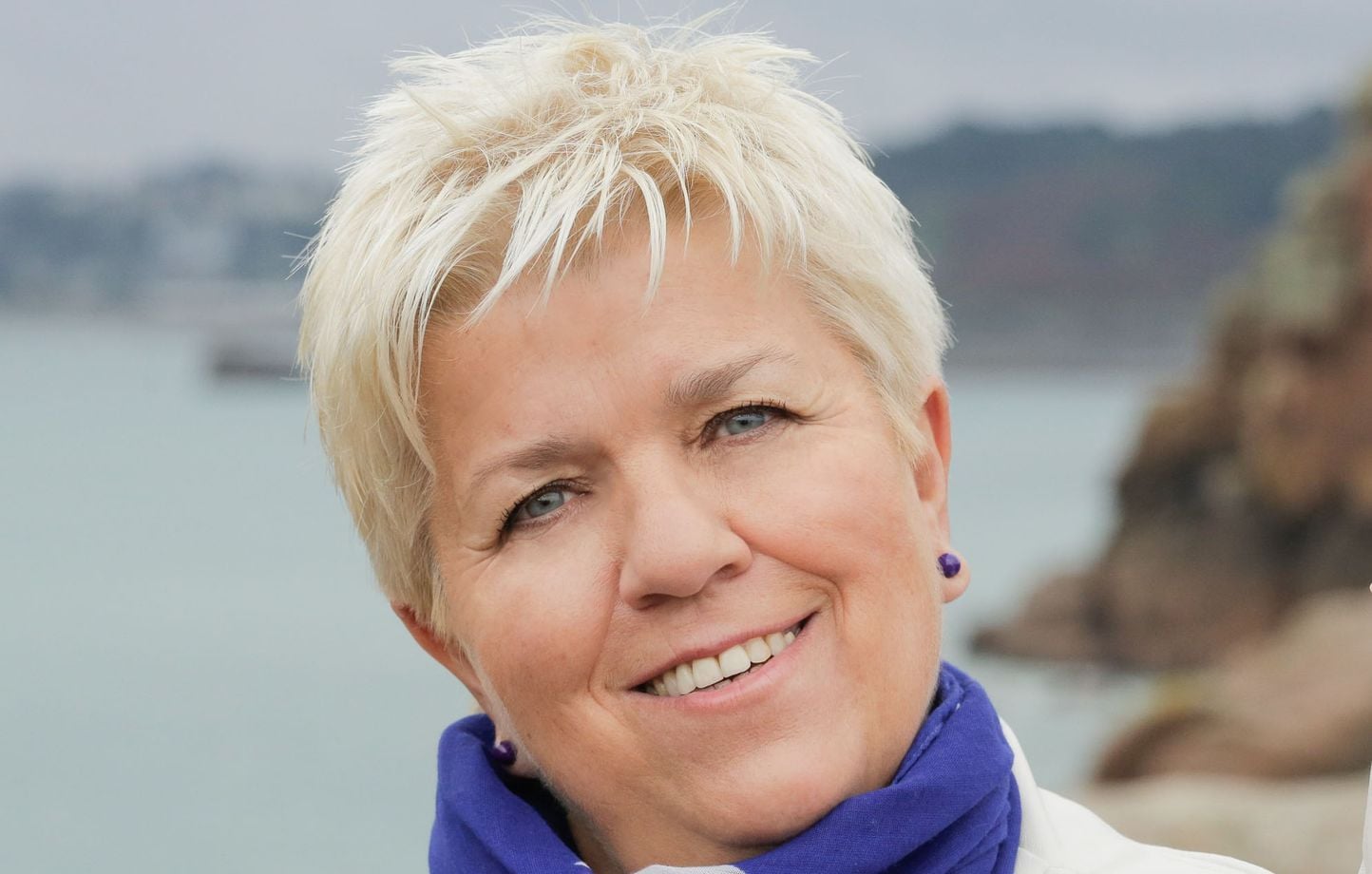 Mimie Mathy défend Patrick Bruel, qui a annulé sa tournée.