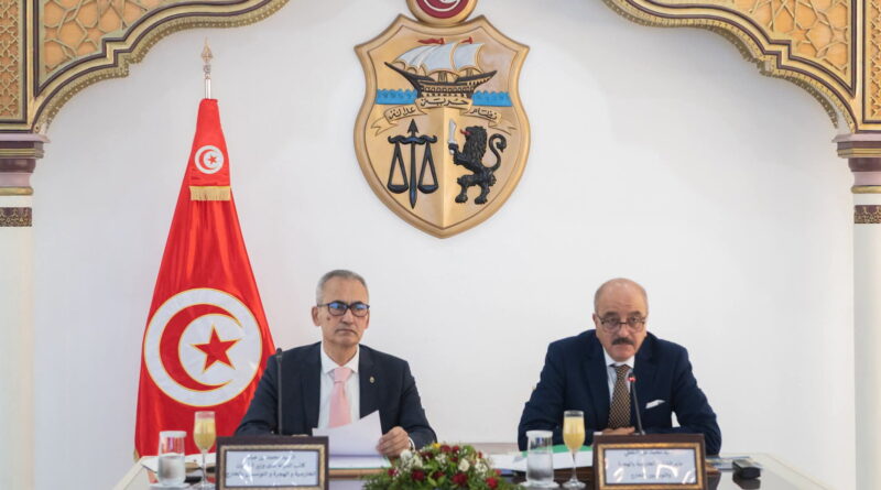Nafti appelle à renforcer qualité et proximité des services consulaires pour Tunisiens à l'étranger