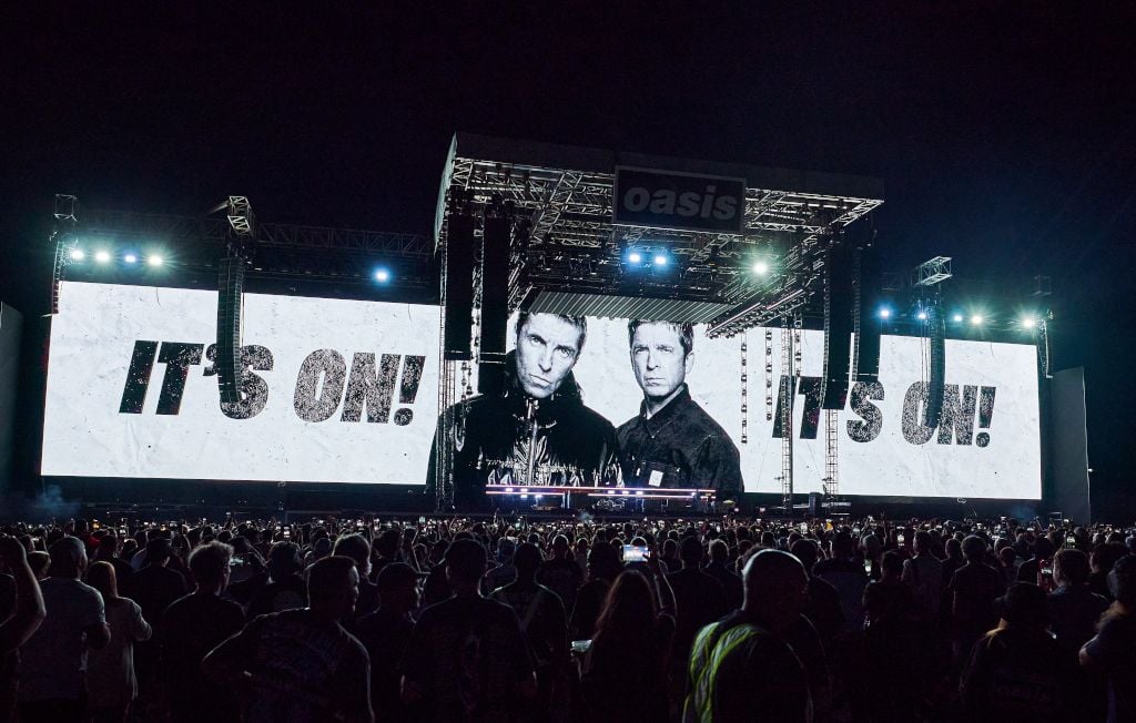 « Pas de tournoi de football l’année prochaine : Oasis annonce sa tournée »