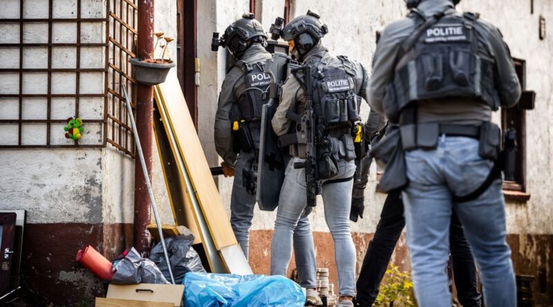 Pays-Bas : Fusillade fait un mort, 34 arrestations, y compris des Français