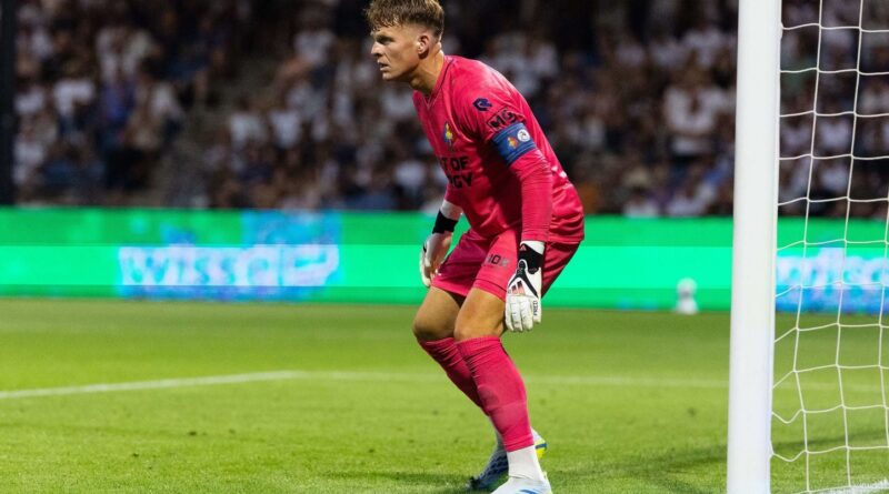Pays-Bas : Le fils de Ronald Koeman, gardien, marque deux buts pour Telstar