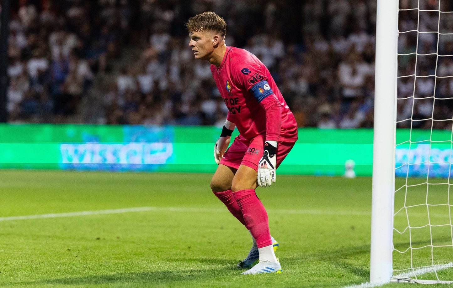 Pays-Bas : Le fils de Ronald Koeman, gardien, marque deux buts pour Telstar