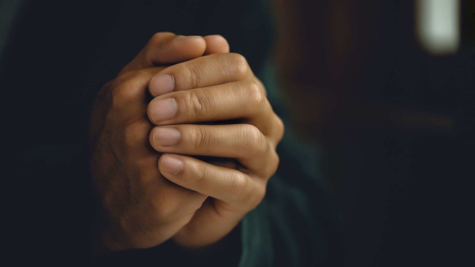 Prière parlementaire : la religion doit-elle rester en dehors de la politique ?