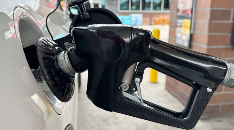 Prix des carburants : Bercy refuse une baisse de la fiscalité à la pompe