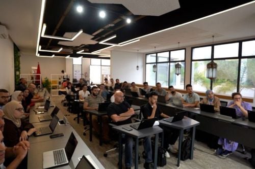 Programme Génération AI & IoT : six mois après, passage à l’échelle national