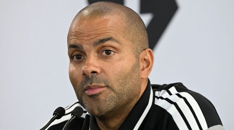 Tony Parker débute difficilement sa nouvelle vie de coach de l’Asvel en Supercoupe de basket
