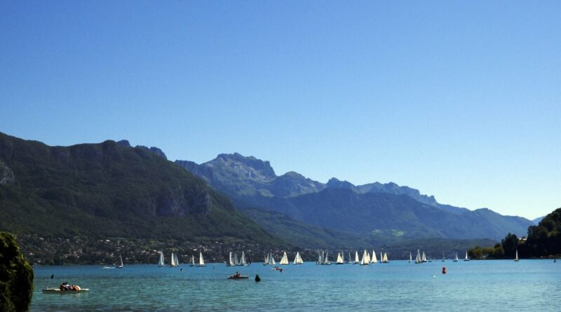Tuerie de Chevaline : L’arme retrouvée dans le lac d’Annecy fera-t-elle avancer l’enquête ?