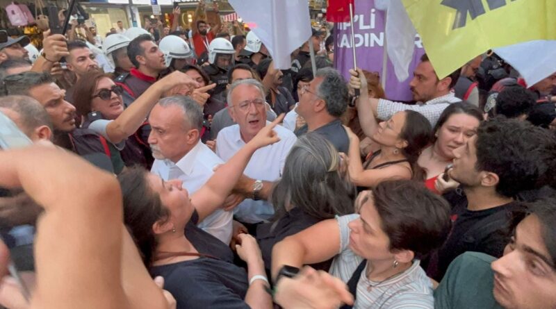 Turquie : comptes bloqués, manifestation dispersée, répression accrue contre les LGBT+