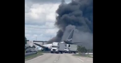 Un avion-cargo d’Amazon sort de piste à Miami, plusieurs blessés
